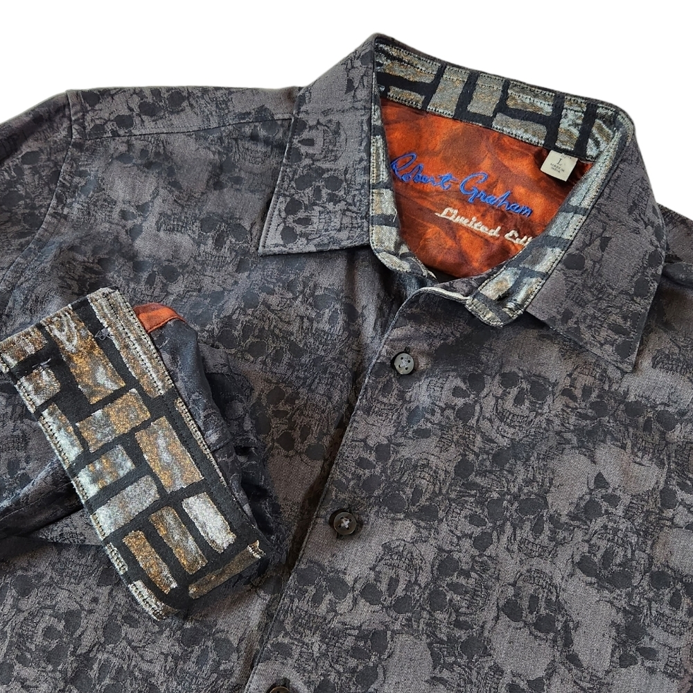 Robert Graham Black and Gold Patterned Shirt